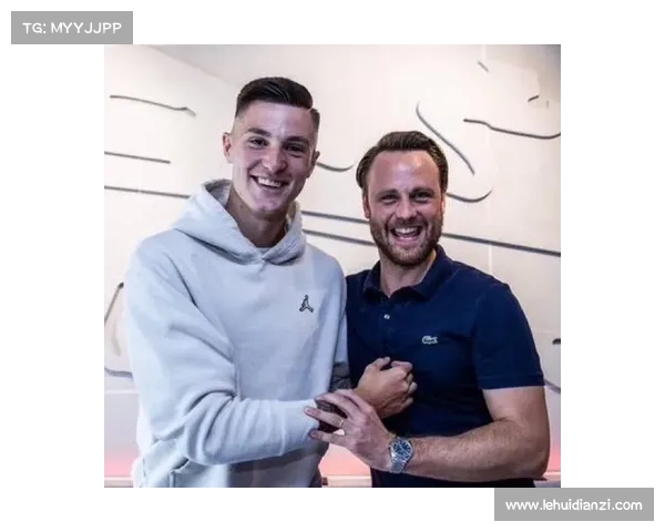 喜鹊豪掷9000万求购谢什科 曼联理智放弃最佳选择